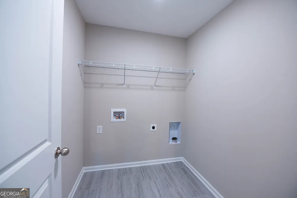 110 Fuller CT Grantville, GA 30220