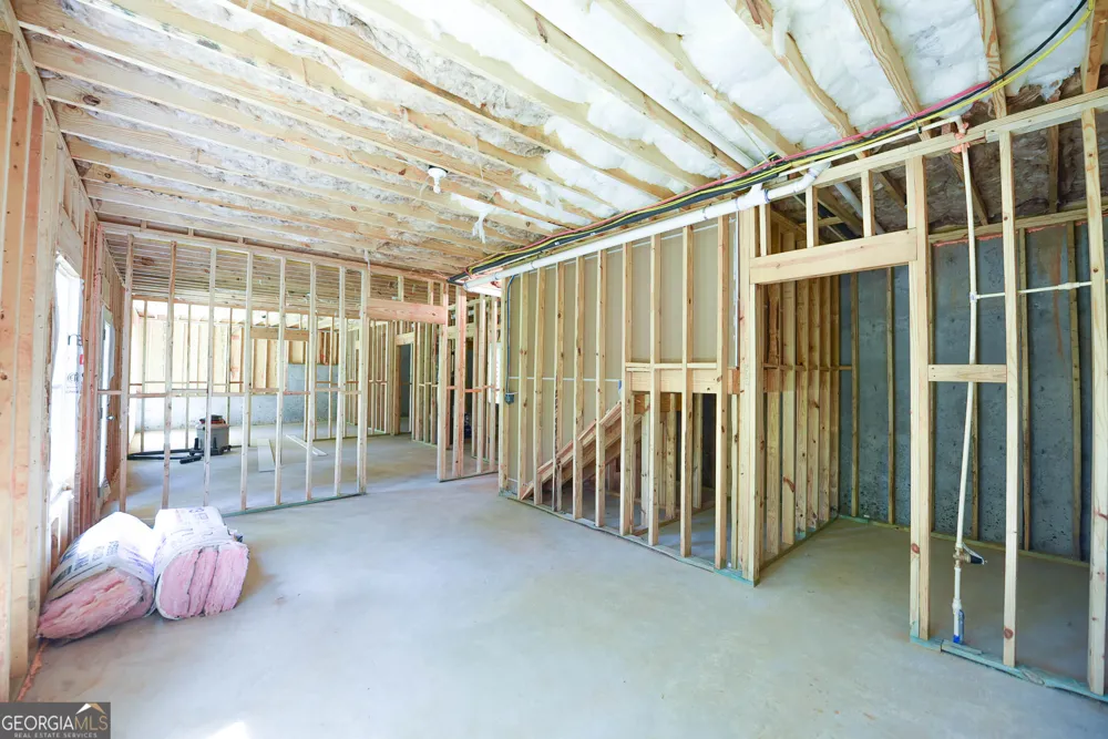 110 Fuller CT Grantville, GA 30220