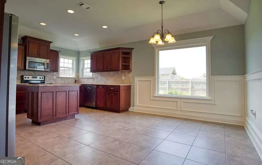 4077 Mckenzie LN Valdosta, GA 31605