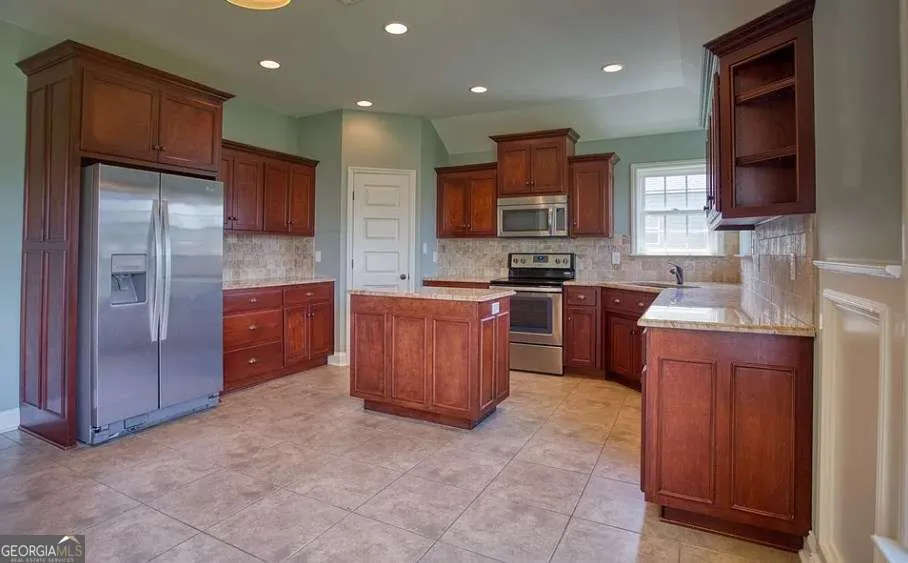 4077 Mckenzie LN Valdosta, GA 31605