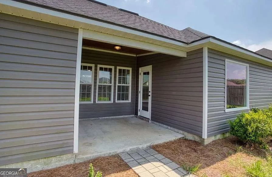 4077 Mckenzie LN Valdosta, GA 31605