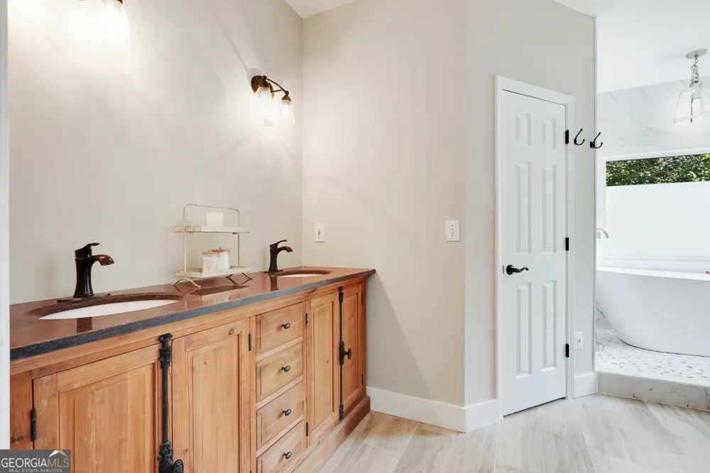501 Granny Smith Circle Clarkesville, GA 30523