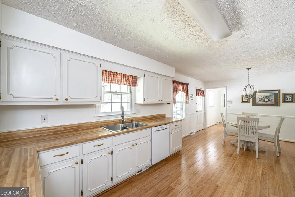 36 Ramblewood DR SE Silver Creek, GA 30173
