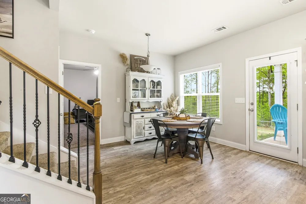 171 Strickland LOOP Forsyth, GA 31029