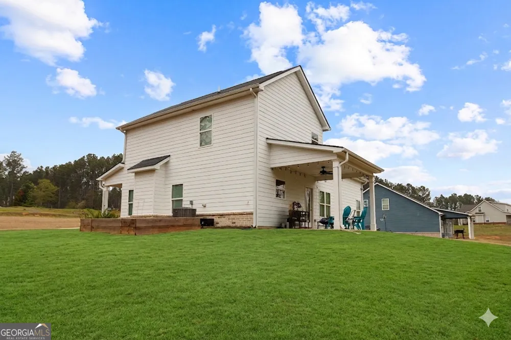 171 Strickland LOOP Forsyth, GA 31029