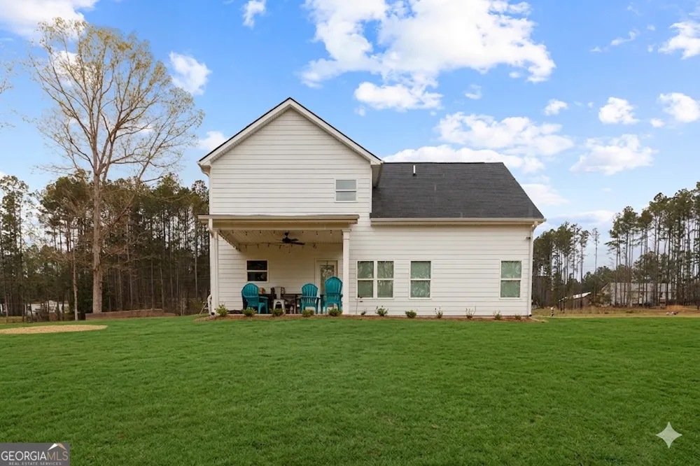 171 Strickland LOOP Forsyth, GA 31029