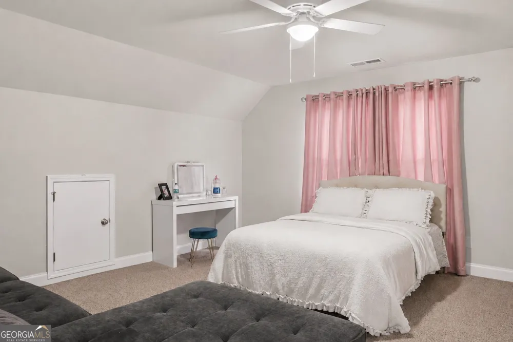 171 Strickland LOOP Forsyth, GA 31029