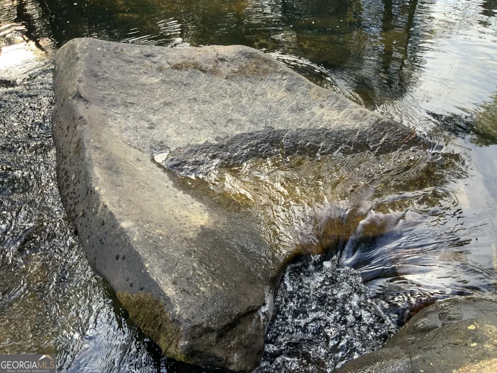 0 FIGHTINGTOWN CREEK McCaysville, GA 30555