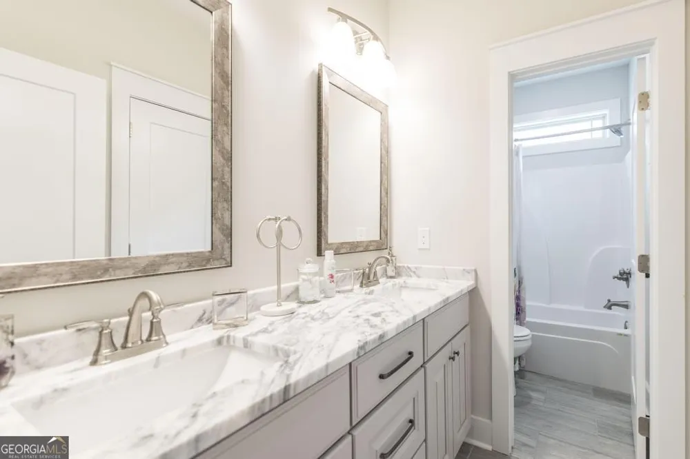 104 Gracetree WAY Kathleen, GA 31047