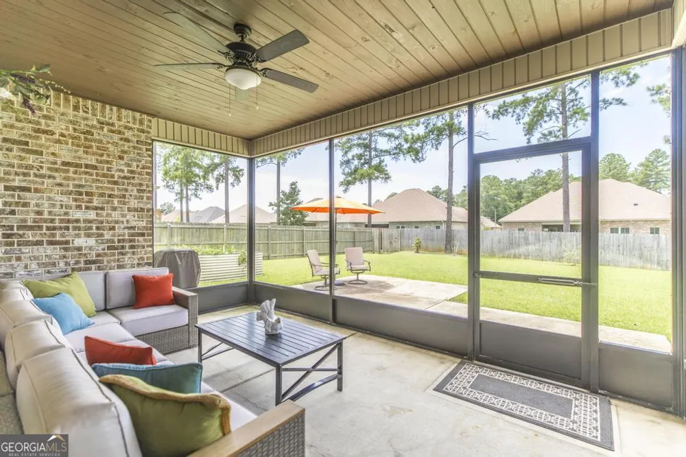 104 Gracetree WAY Kathleen, GA 31047