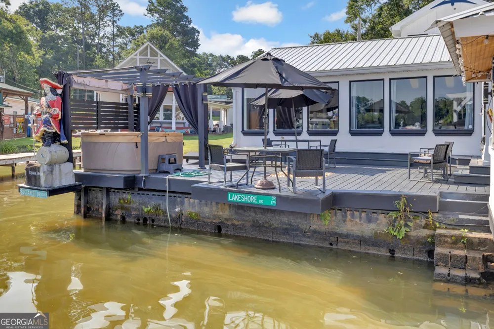 134 Lakeshore DR Monticello, GA 31064