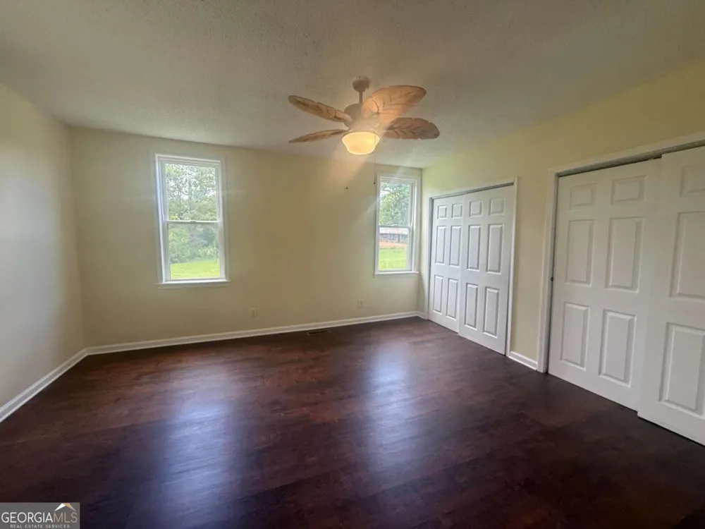 571 Autry RD SW Plainville, GA 30733