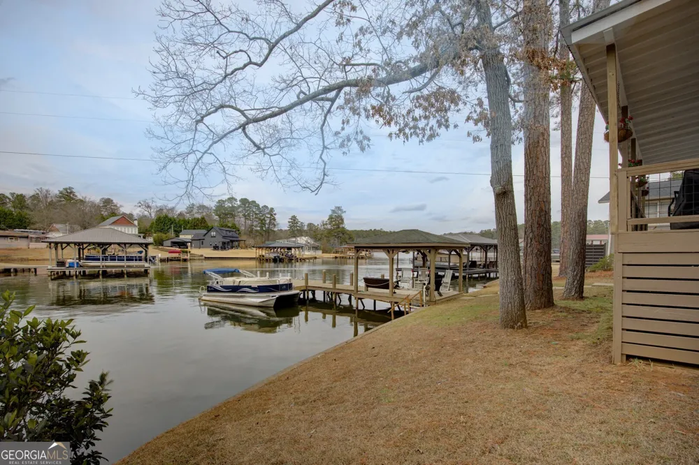 141 Andrea CIR Jackson, GA 30233
