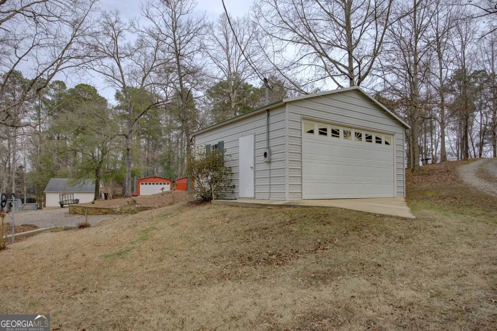 141 Andrea CIR Jackson, GA 30233