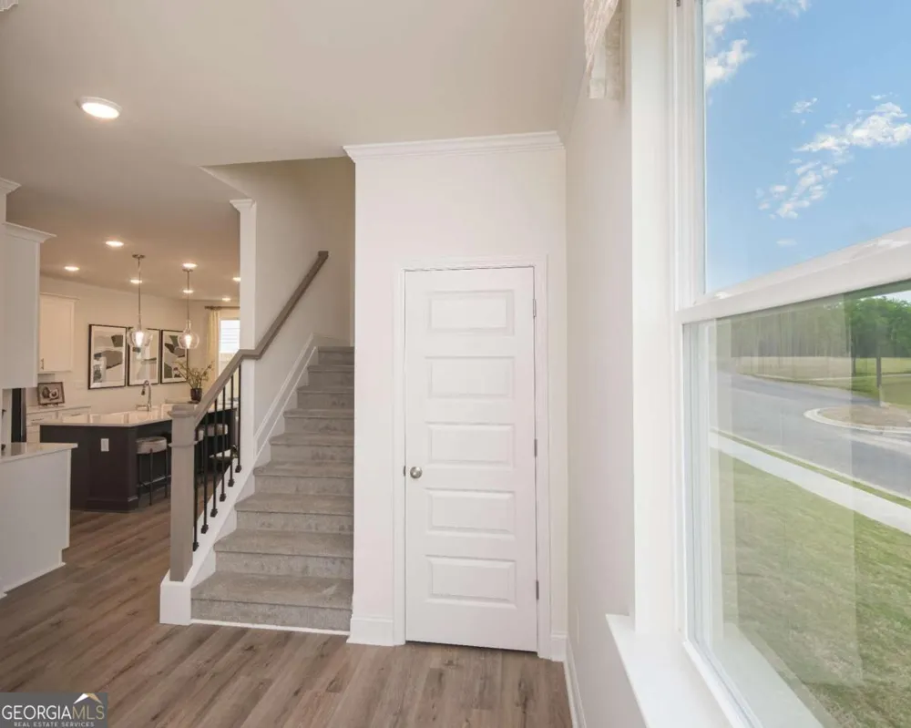 6009 Silverbell DR Flowery Branch, GA 30542
