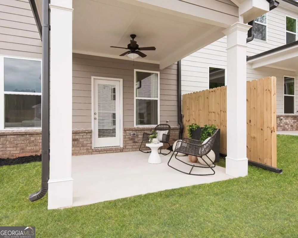 6009 Silverbell DR Flowery Branch, GA 30542