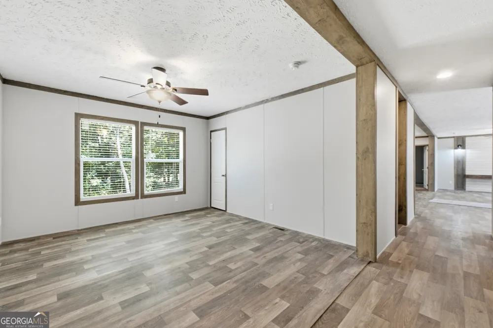 219 Maddron RD Crandall, GA 30711
