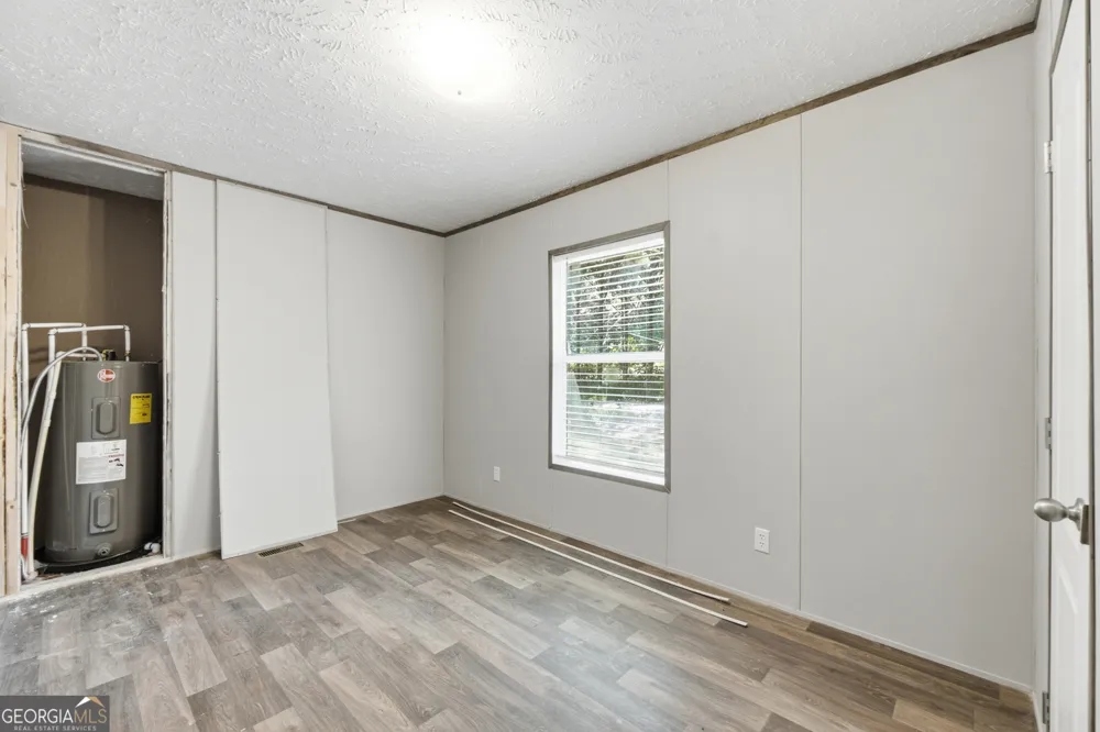 219 Maddron RD Crandall, GA 30711