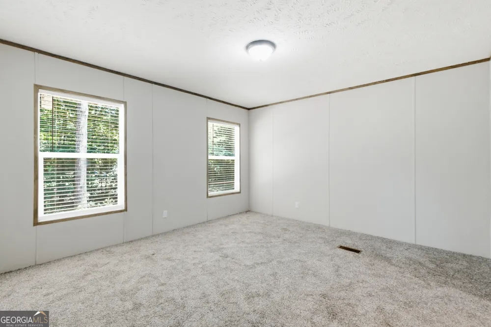 219 Maddron RD Crandall, GA 30711