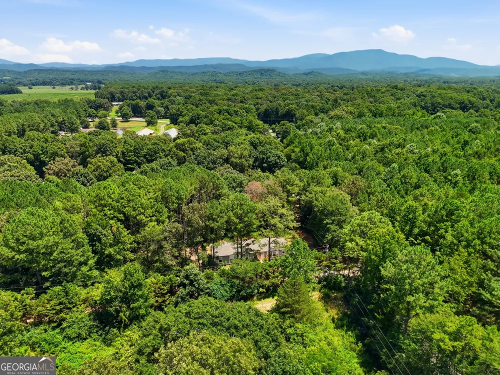 219 Maddron RD Crandall, GA 30711