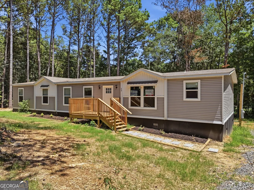 219 Maddron RD Crandall, GA 30711