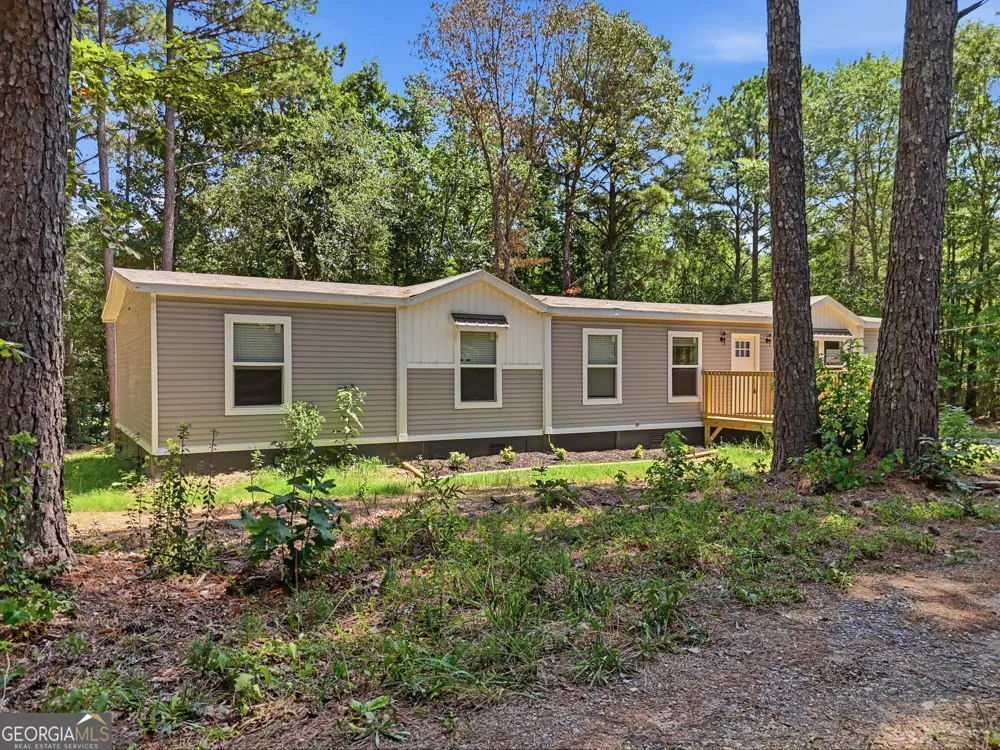 219 Maddron RD Crandall, GA 30711