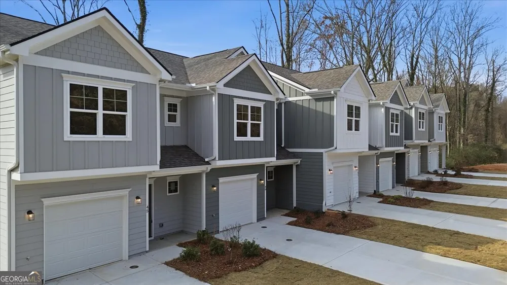 61 Wright ST Lavonia, GA 30553