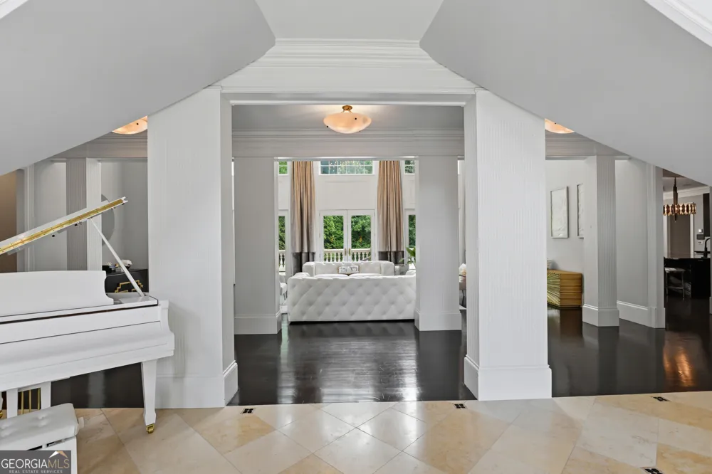 1680 Riverside RD Roswell, GA 30076