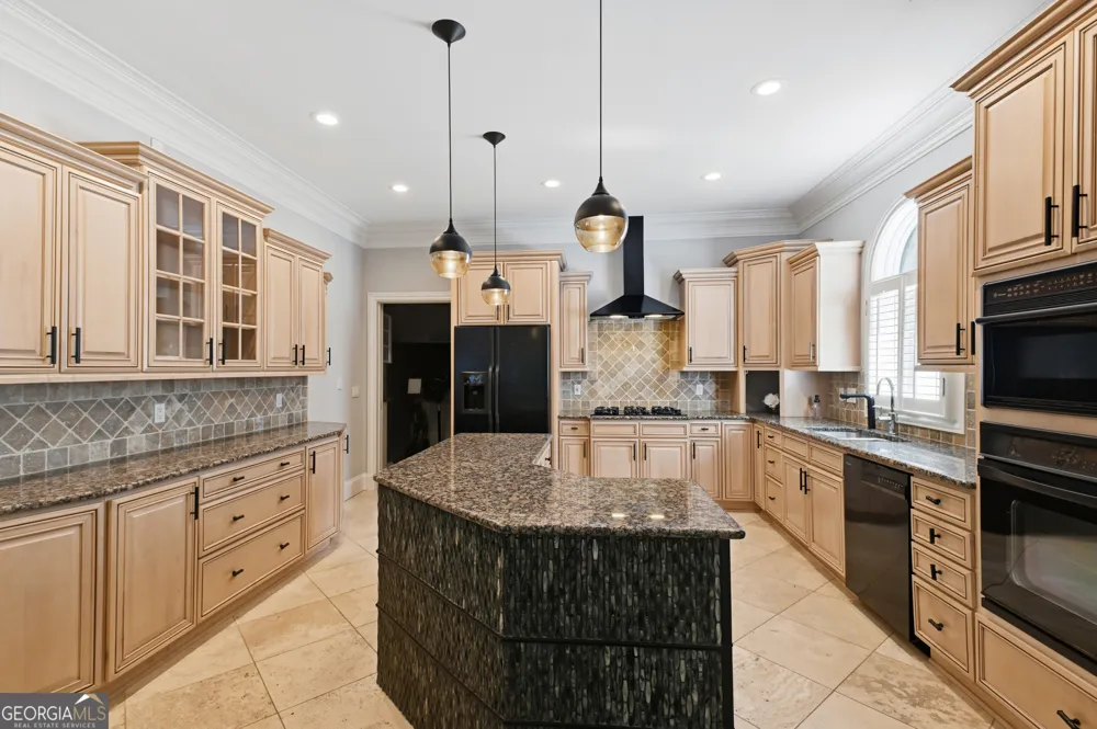 1680 Riverside RD Roswell, GA 30076