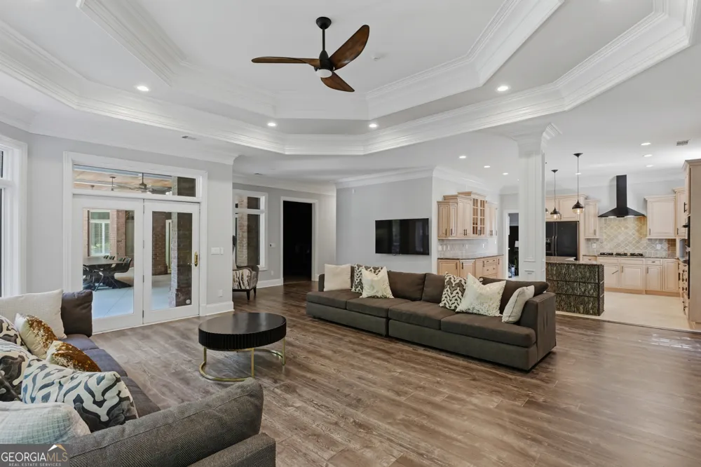 1680 Riverside RD Roswell, GA 30076