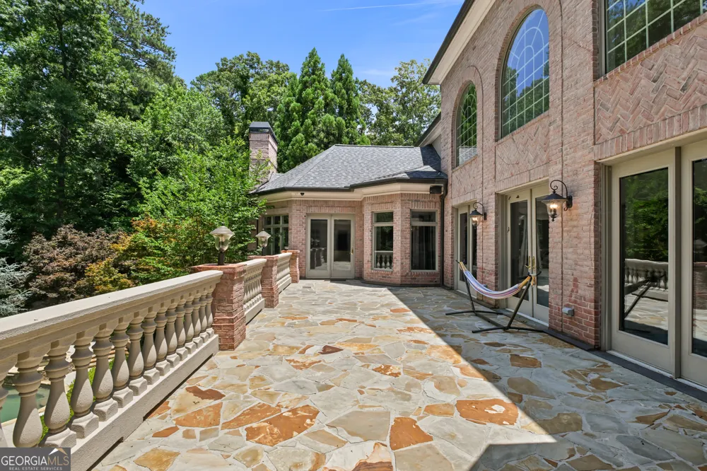 1680 Riverside RD Roswell, GA 30076