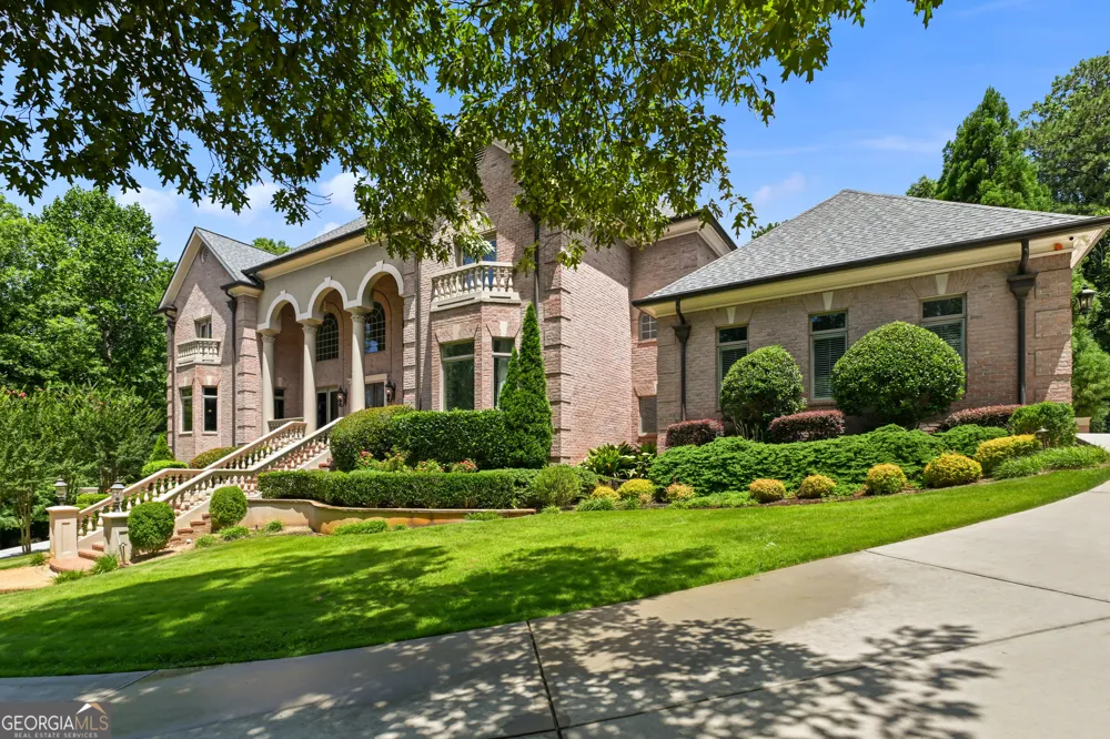 1680 Riverside RD Roswell, GA 30076