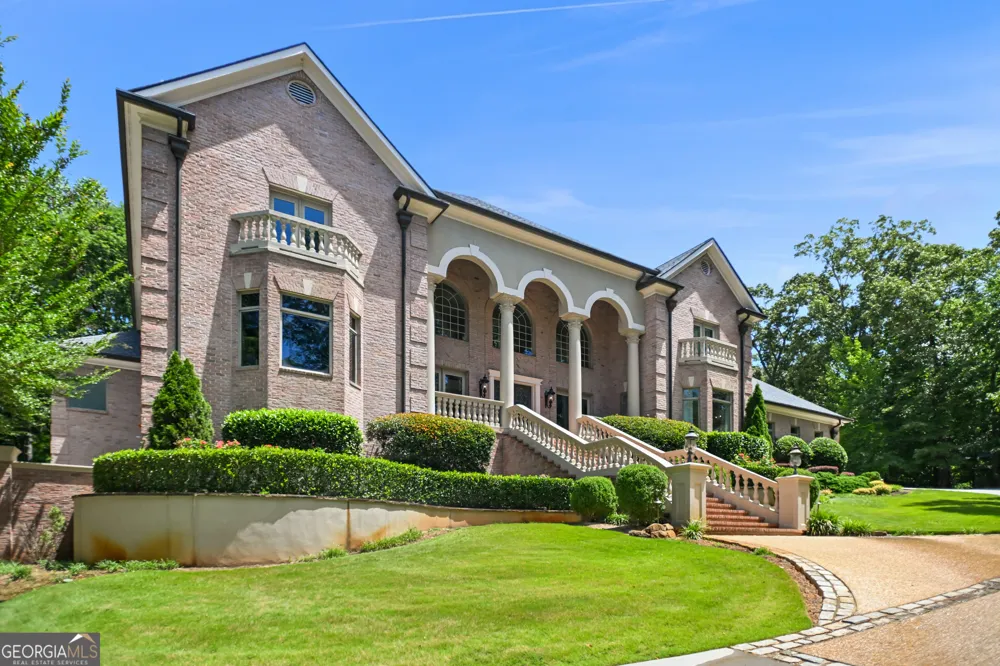 1680 Riverside RD Roswell, GA 30076