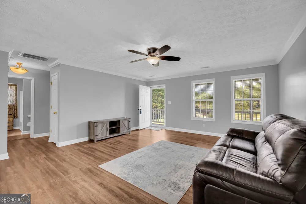 1188 Bert Moorhead RD Canon, GA 30520