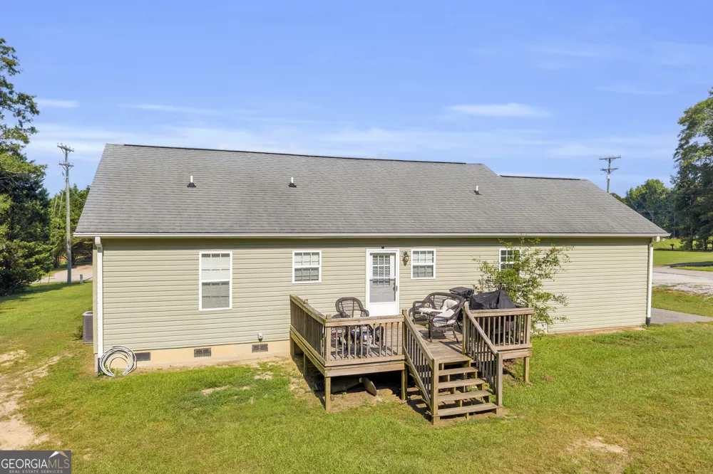 1188 Bert Moorhead RD Canon, GA 30520