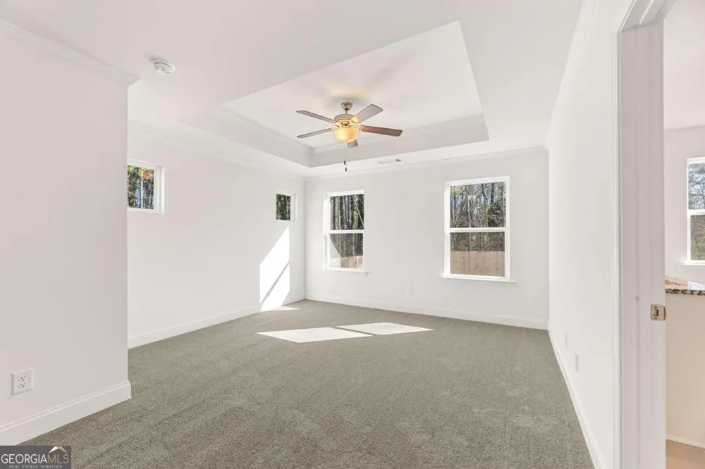 6013 Silverbell DR Flowery Branch, GA 30542