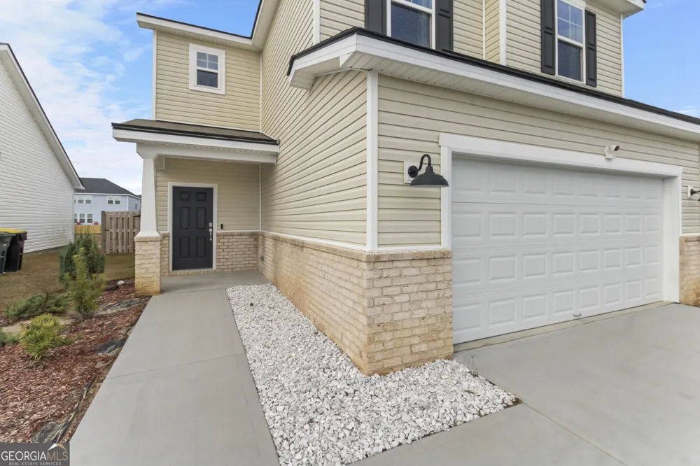 258 Lakepointe DR Savannah, GA 31407