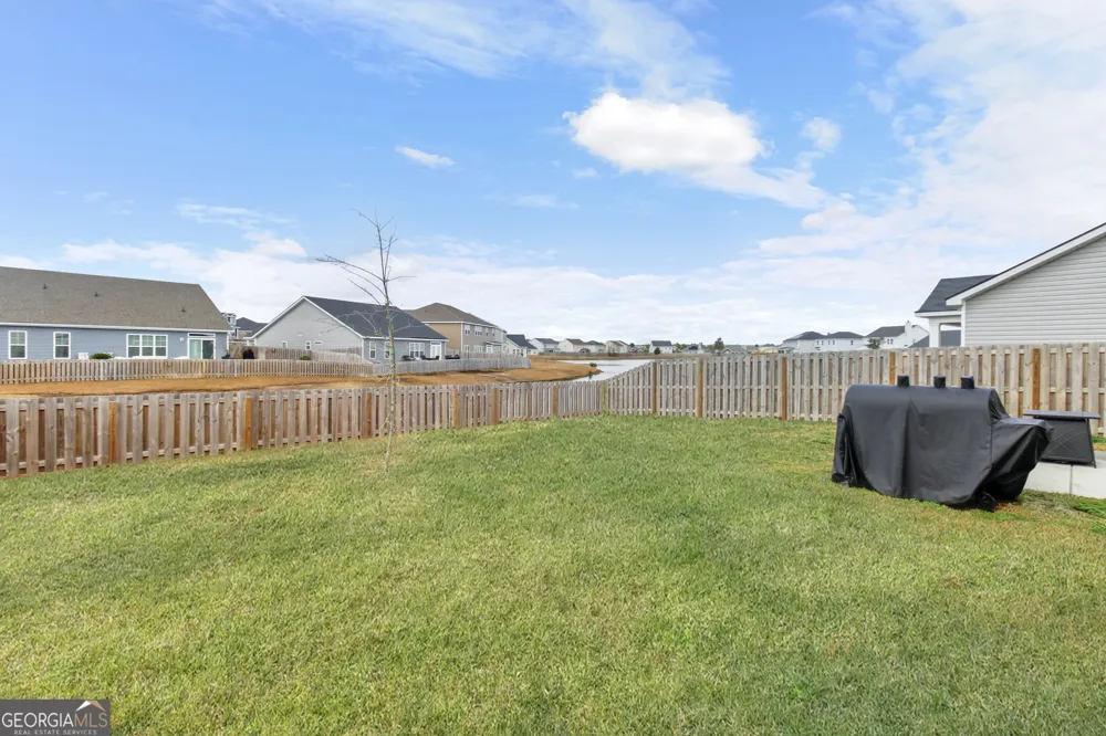 258 Lakepointe DR Savannah, GA 31407