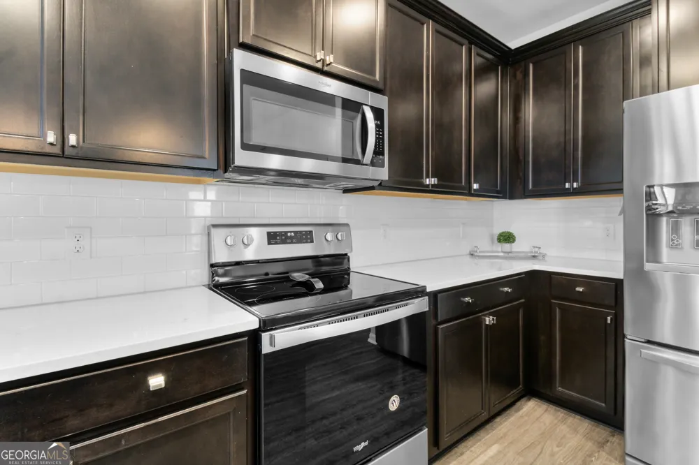 258 Lakepointe DR Savannah, GA 31407