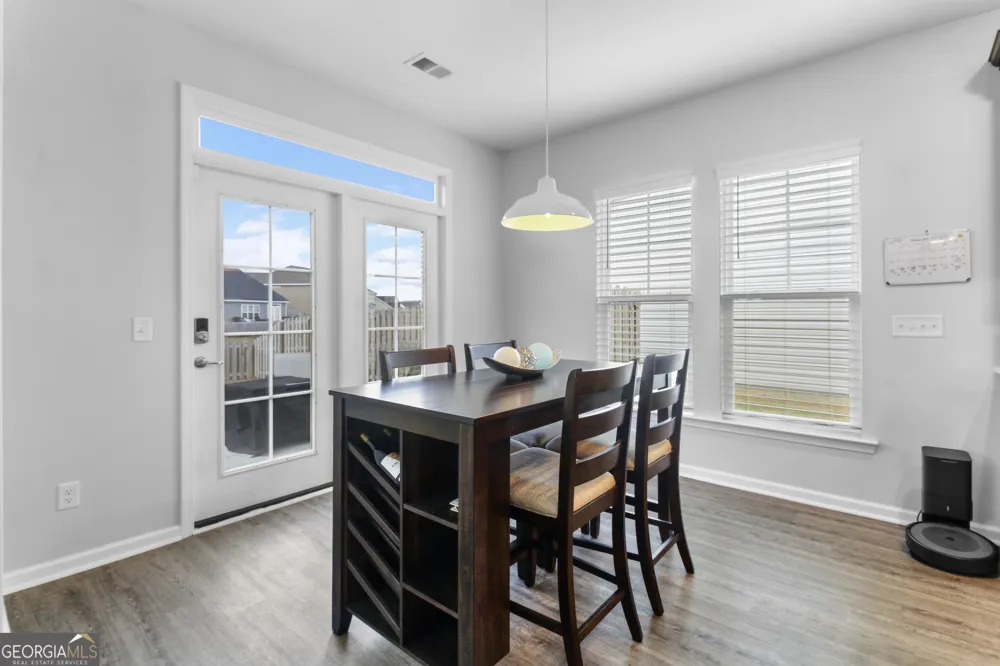 258 Lakepointe DR Savannah, GA 31407