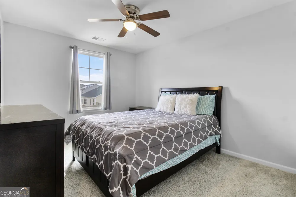 258 Lakepointe DR Savannah, GA 31407