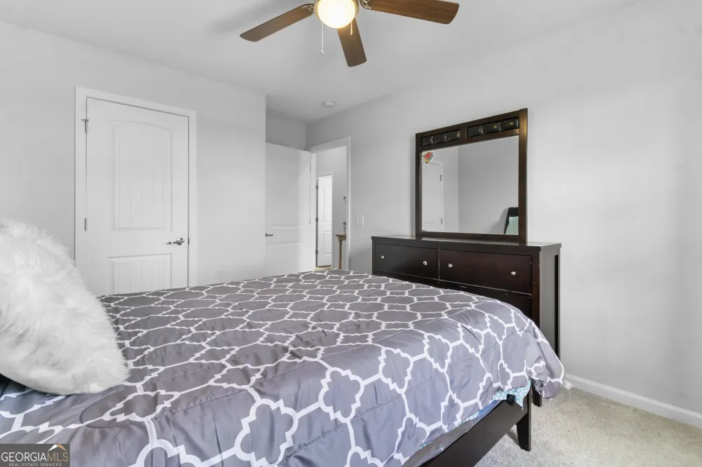 258 Lakepointe DR Savannah, GA 31407