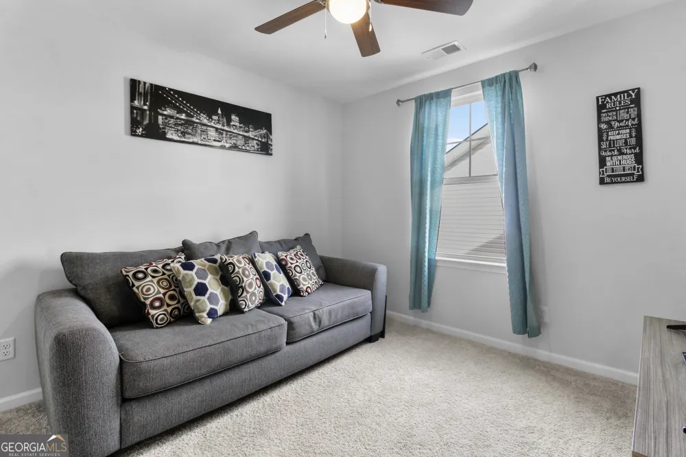 258 Lakepointe DR Savannah, GA 31407
