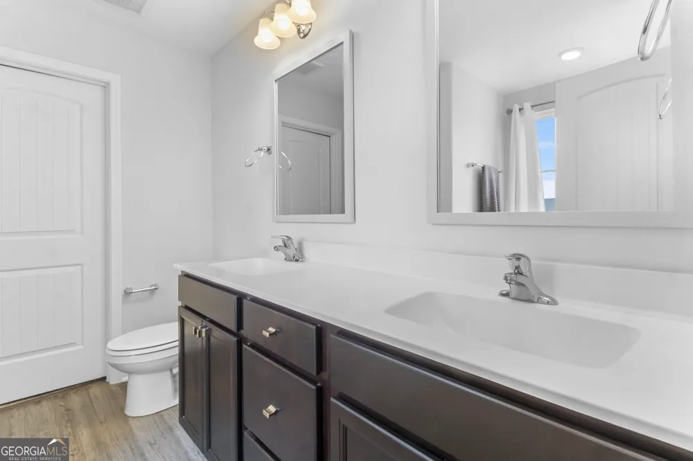 258 Lakepointe DR Savannah, GA 31407