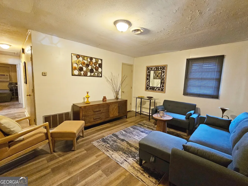 2217 S Washington ST Albany, GA 31701