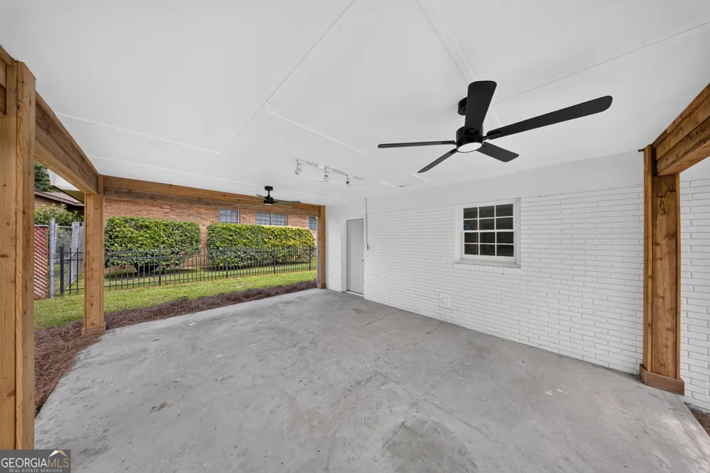 1108 Kimberly DR Valdosta, GA 31602