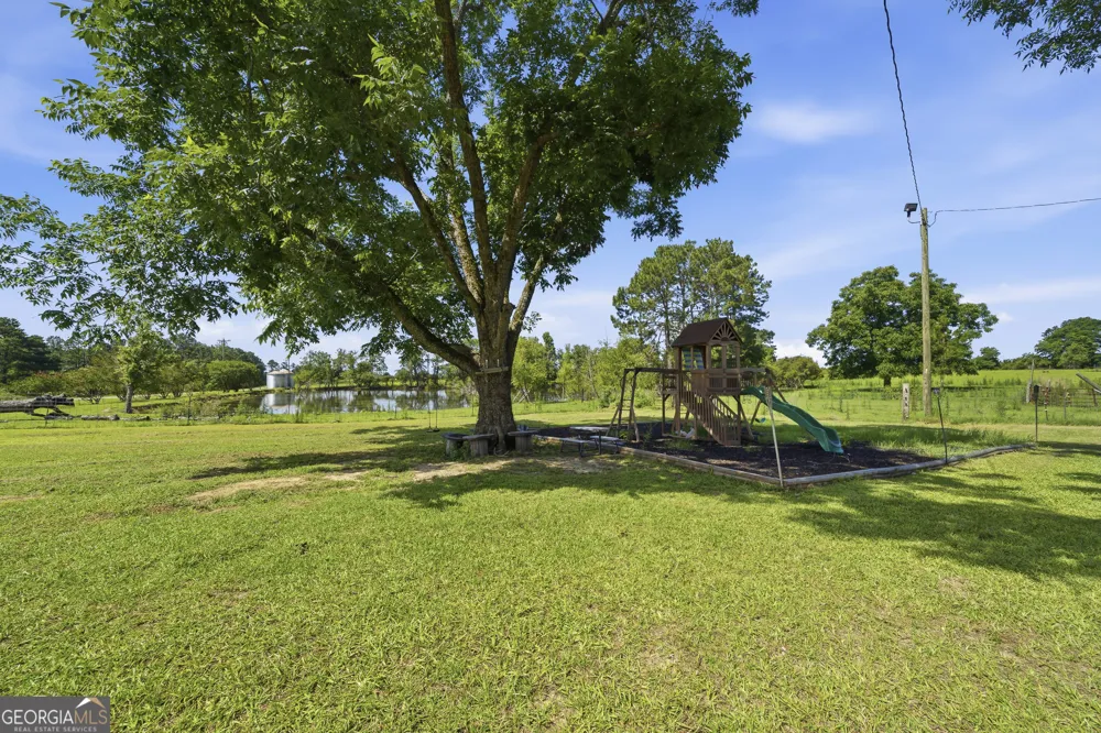 3349 B Scotland RD Alamo, GA 30411