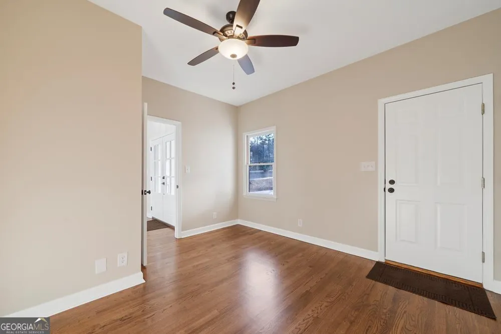 211 Lakecrest DR NE Milledgeville, GA 31061