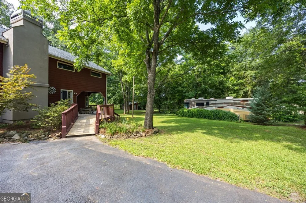 631 Greene Settlement RD Gray, GA 31032