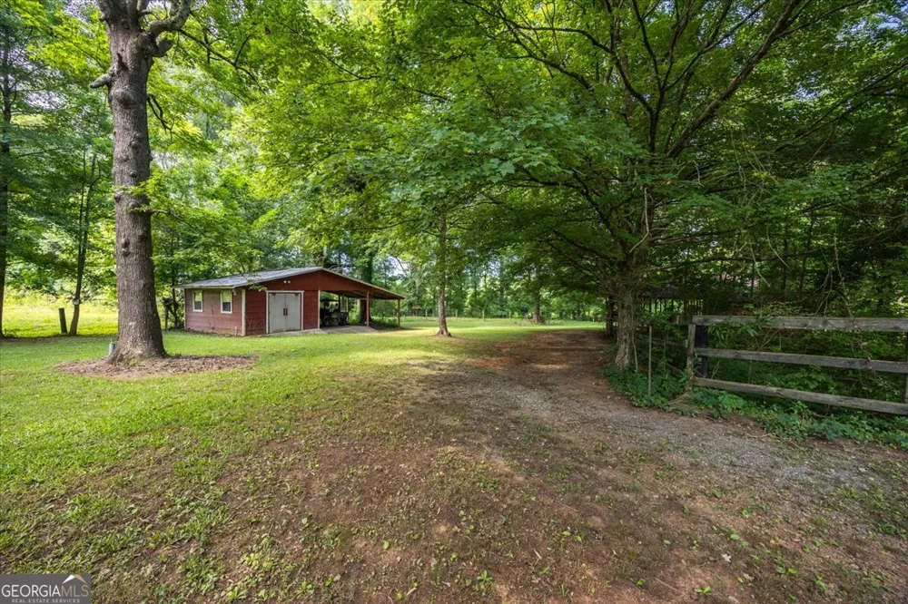 631 Greene Settlement RD Gray, GA 31032
